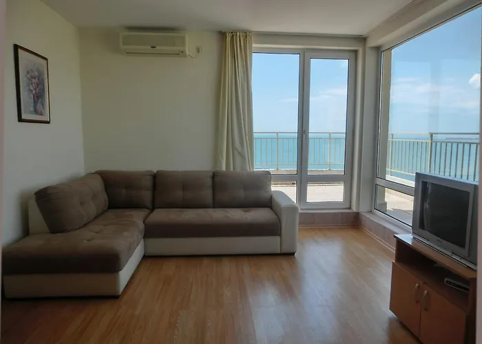 Апартамент Panoramic Sea View Crown, Pools And Beach, Свети Влас
