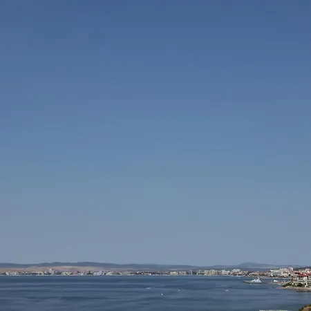 Panoramic Sea View Crown, Pools And Beach, アパート